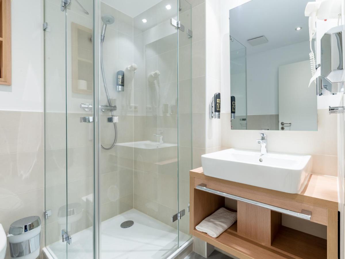 Nordsee-Hotel Hinrichsen Husum  Ngoại thất bức ảnh